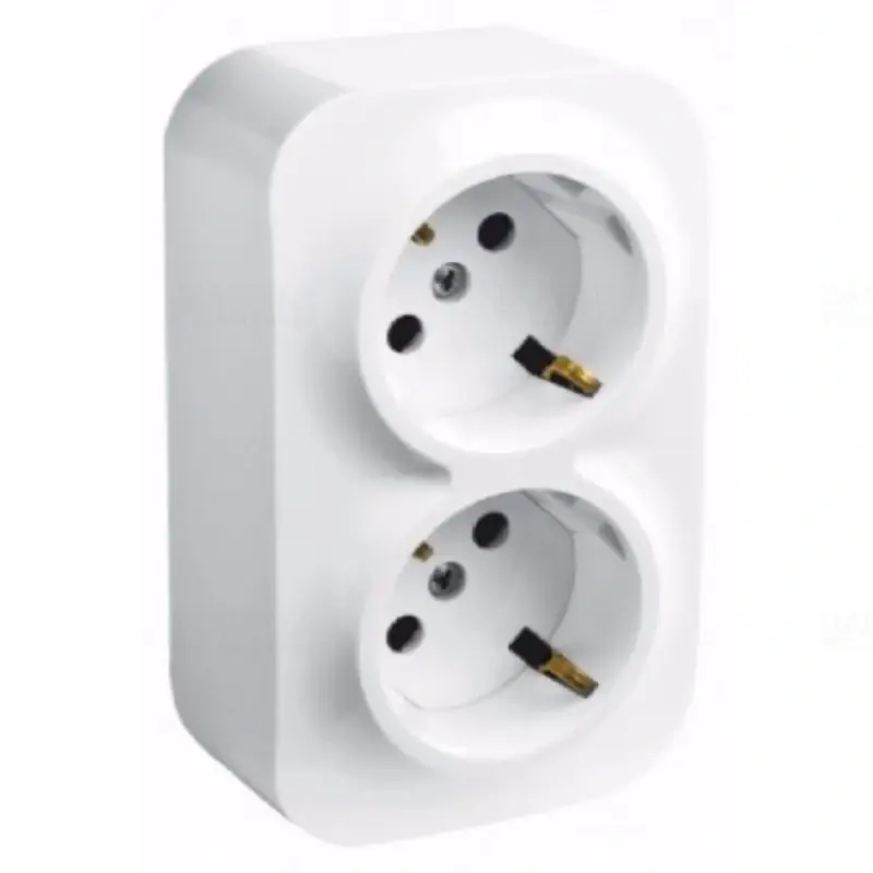 Forix 782423 2x2P+F (GYV) biztonsági zsalus csatlakozóaljzat IP20 falon kívüli fehér Legrand Biztonságos fizetés