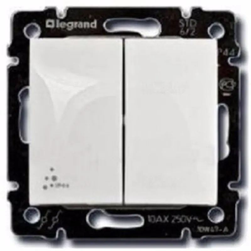 Legrand 770098 Valena IP44 kettős váltókapcsoló, fehér Biztonságos fizetés