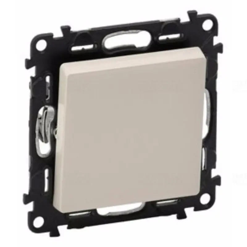 Utolsó esély Legrand 752211 Valena Life váltóérintkezős nyomó, elefántcsont