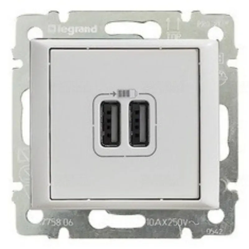Legrand 770470 Valena 2xUSB töltő 2400mA fehér Legjobb ár