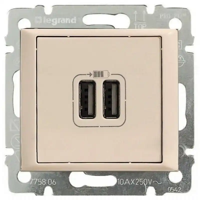 Legrand 774170 Valena 2xUSB töltő 2400mA elefántcsont Autentikus