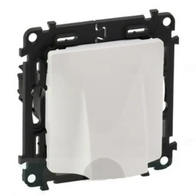 Gyors szállítás Legrand 753133 Valena Life kábelkivezető sorkapoccsal, fehér