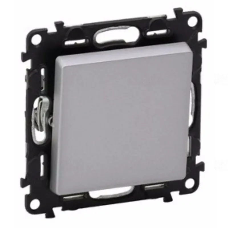 Legrand 752306 Valena Life váltókapcsoló 10 AX, alumínium Alacsony ár