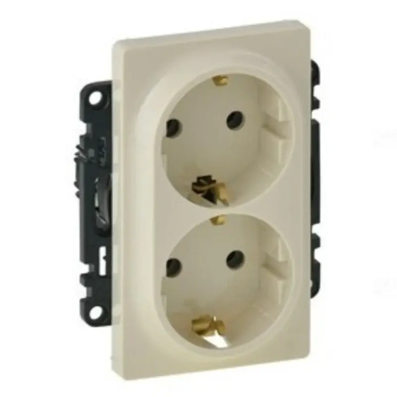 Akció Legrand 753227 Valena Life 2x2P+F csatlakozóaljzat gyermekvédelem nélkül, burkolattal, keret nélkül, rugós, elefántcsont