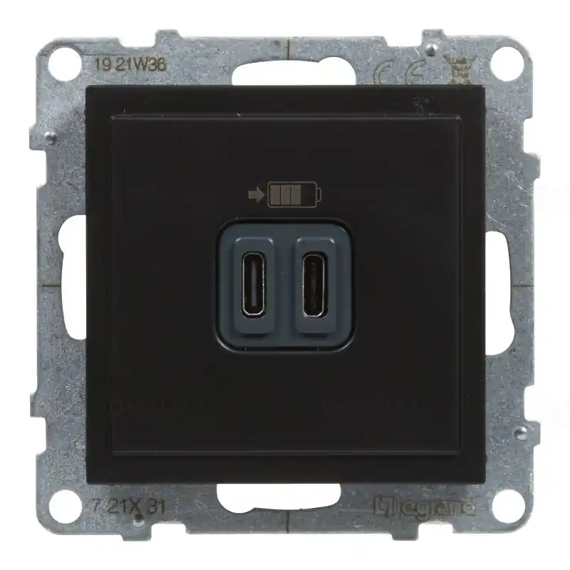 Legrand 721431 Suno 2xUSB-C csatlakozóaljzat, 3A 15W, keret nélkül, csavaros, fekete Akció