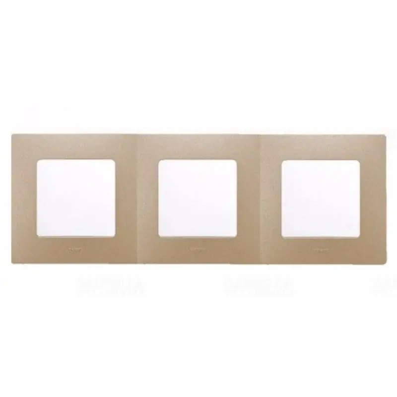 Legrand 397063 Niloé 3-as keret, pezsgő Biztonságos fizetés