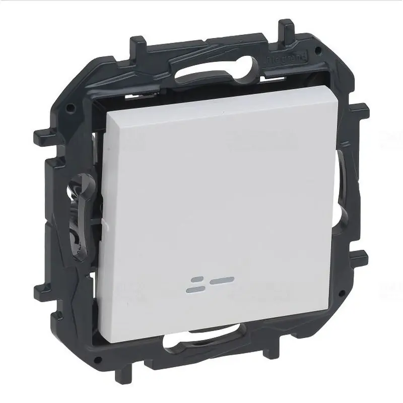 Kiárusítás Niloé Step fehér 101 JF egypólusú kapcsoló jelzőfénnyel, 10AX 863111B Legrand