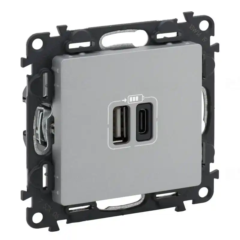 Legrand 753306 Valena Life töltőaljzat kettős USB C-típusú + USB A-típusú csatlakozóval, 5V 3A 15W, túlfesz-védelem >1kW, Class II SELV, alumínium Expressz szállítás