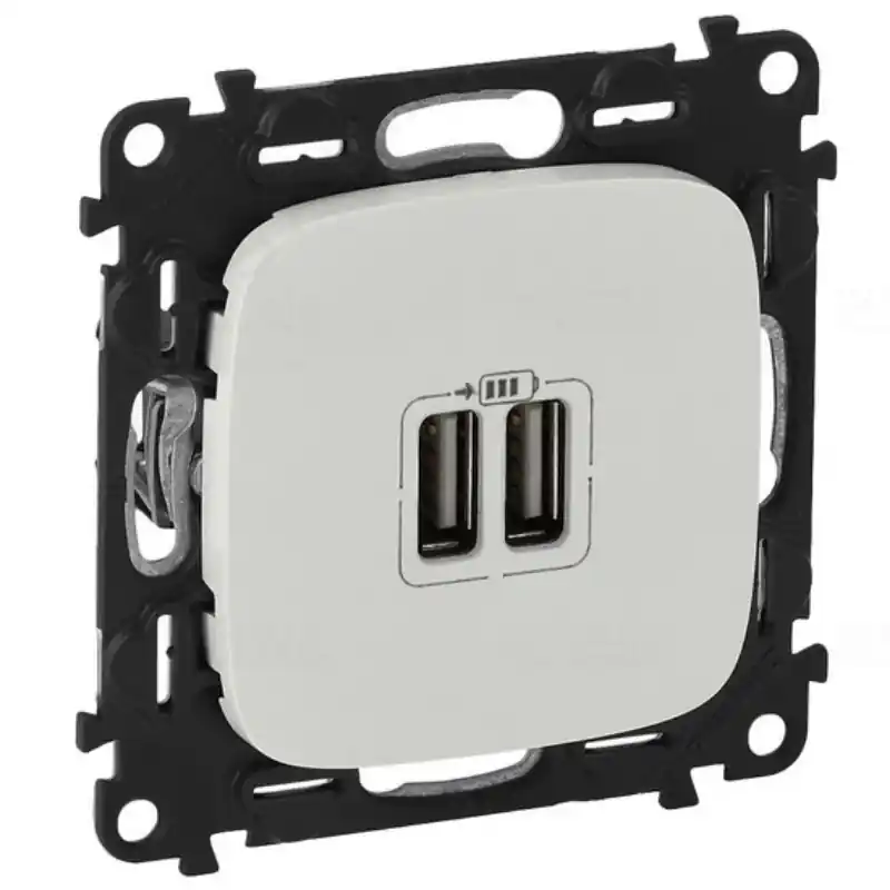 Vedd meg most Legrand 754999 Valena Allure kettős USB töltőaljzat, burkolattal, gyöngyház