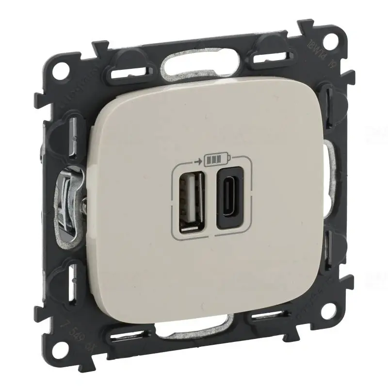 Alacsony ár Legrand 754966 Valena Allure töltőaljzat kettős USB C-típusú + USB A-típusú csatlakozóval, 5V 3A 15W, túlfeszvédelem >1kW, Class II SELV, elefántcsont