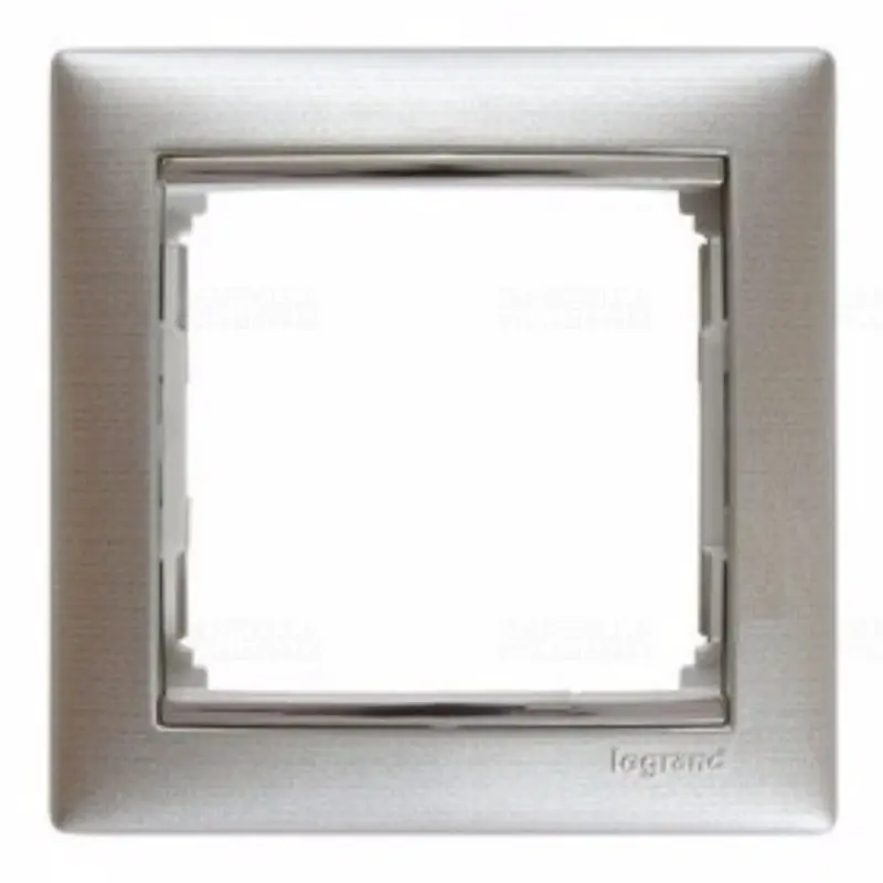 Legrand 770331 Valena 1-es keret, alumíniummetál Ingyenes szállítás