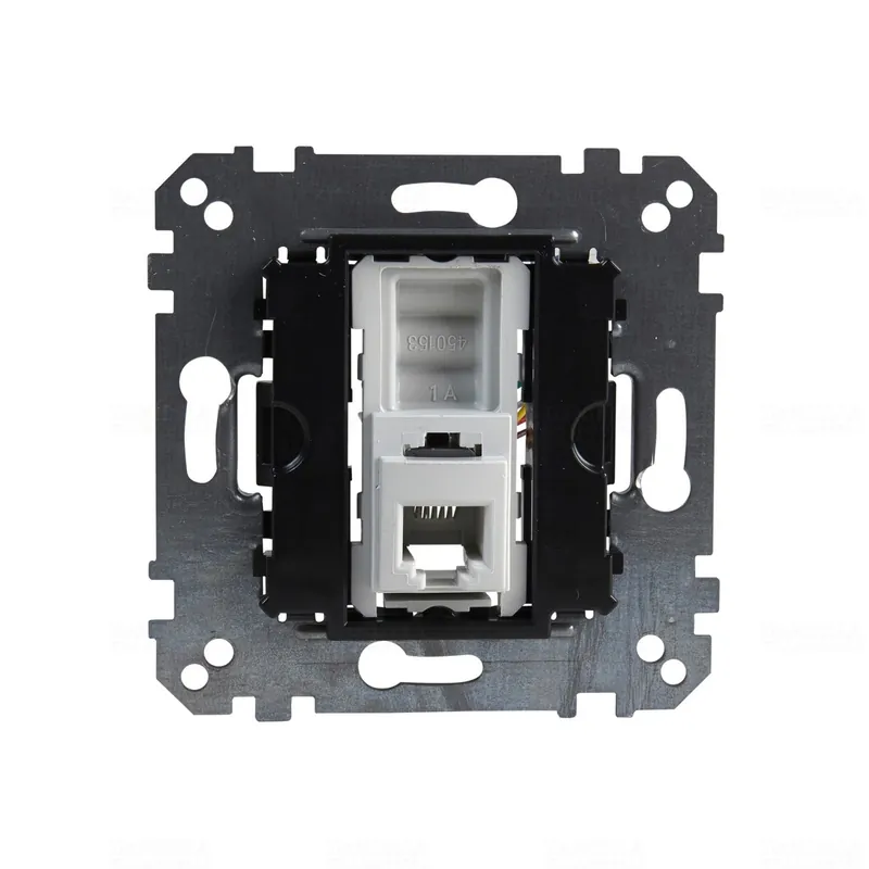 MERTEN RJ12 aljzat, 6 érintkezővel MTN463500 Schneider Csak ma