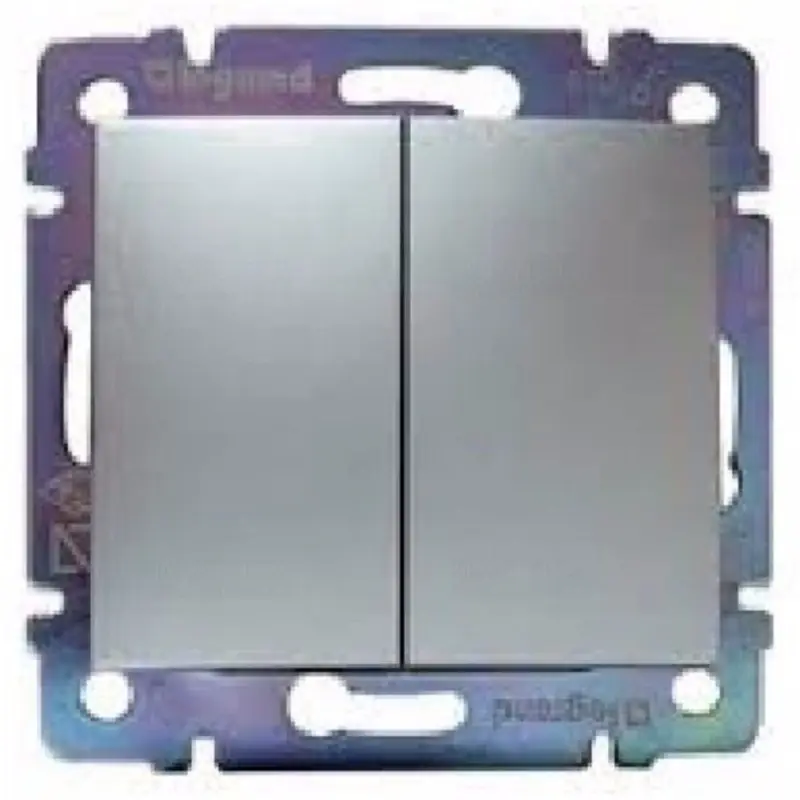 Legrand 770218 Valena kettős váltóérintkezős nyomó, alumínium Csak ma