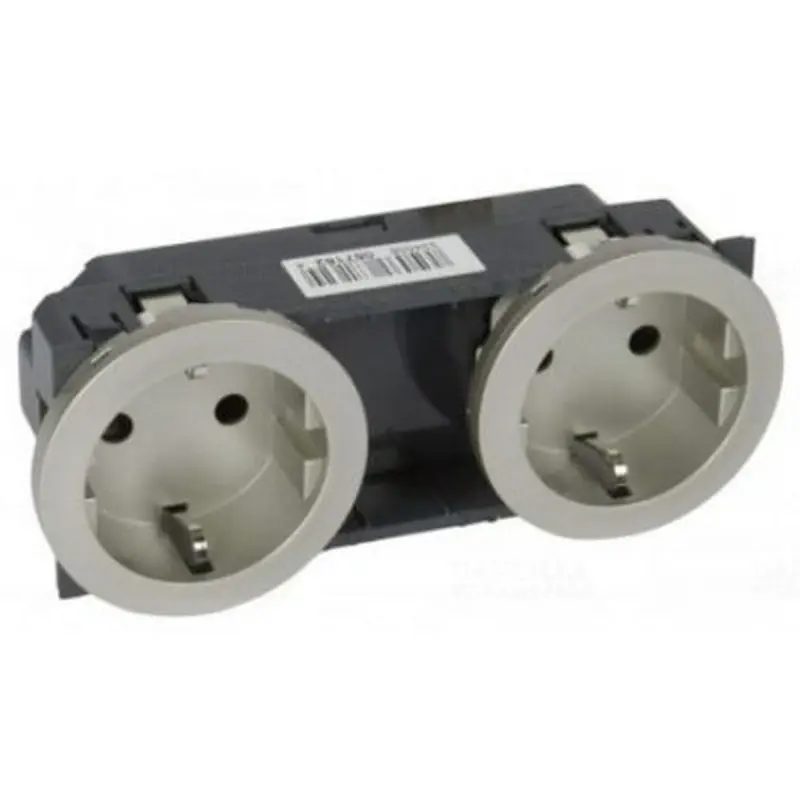 Kiárusítás Legrand 067162 Céliane 2x2P+F csatlakozóaljzat biztonsági zsaluval, sínezett, titán