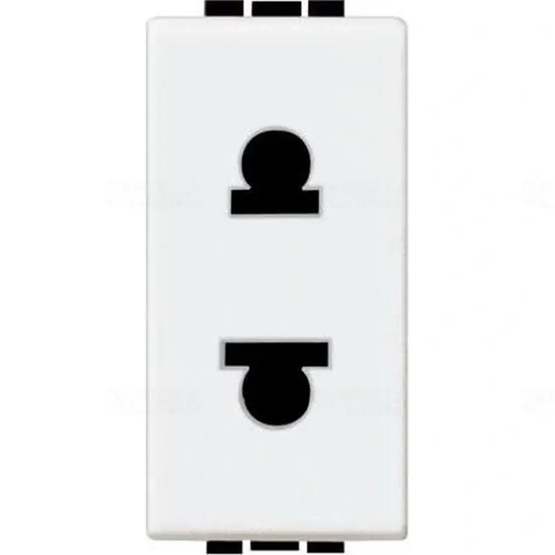 Korlátozott ajánlat BTICINO Light N4125S 2P csatlakozóaljzat (euro-amerikai) 1 modulos 16A 127/250Vfehér