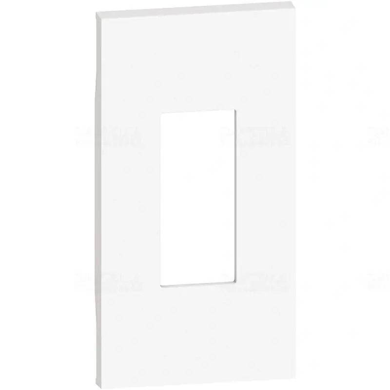 Ingyenes szállítás BTICINO Living Now fedlap RJ45 aljzathoz 2M fehér KW07M2