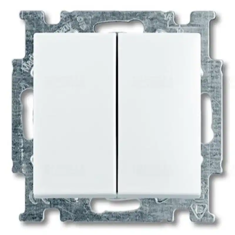 Basic55 2006/6/6 UC-94-507 Kettős váltókapcsoló keret nélkül, hófehér 2CKA00101202144 ABB Rendeld meg most