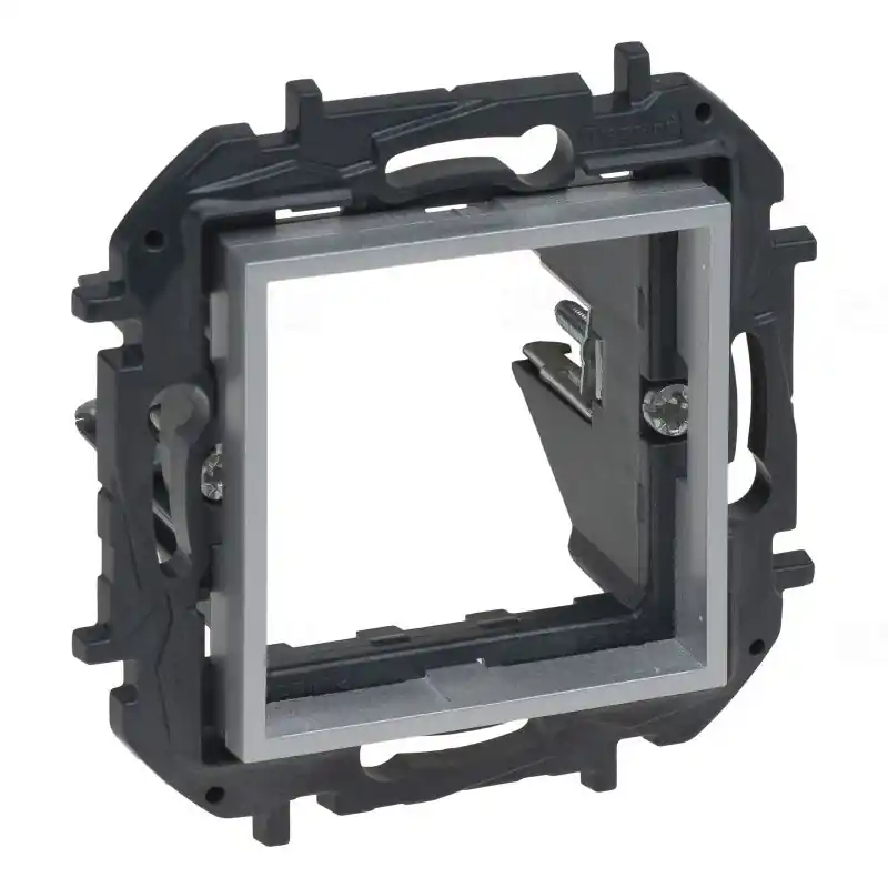 Korlátozott ajánlat Niloé Step alumínium adapter Program Mosaic-hoz 863389B Legrand