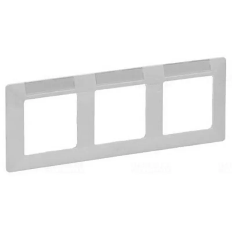 Legrand 754013 Valena Life 3-as keret, címketartóval, vízszintes, fehér Alacsony ár