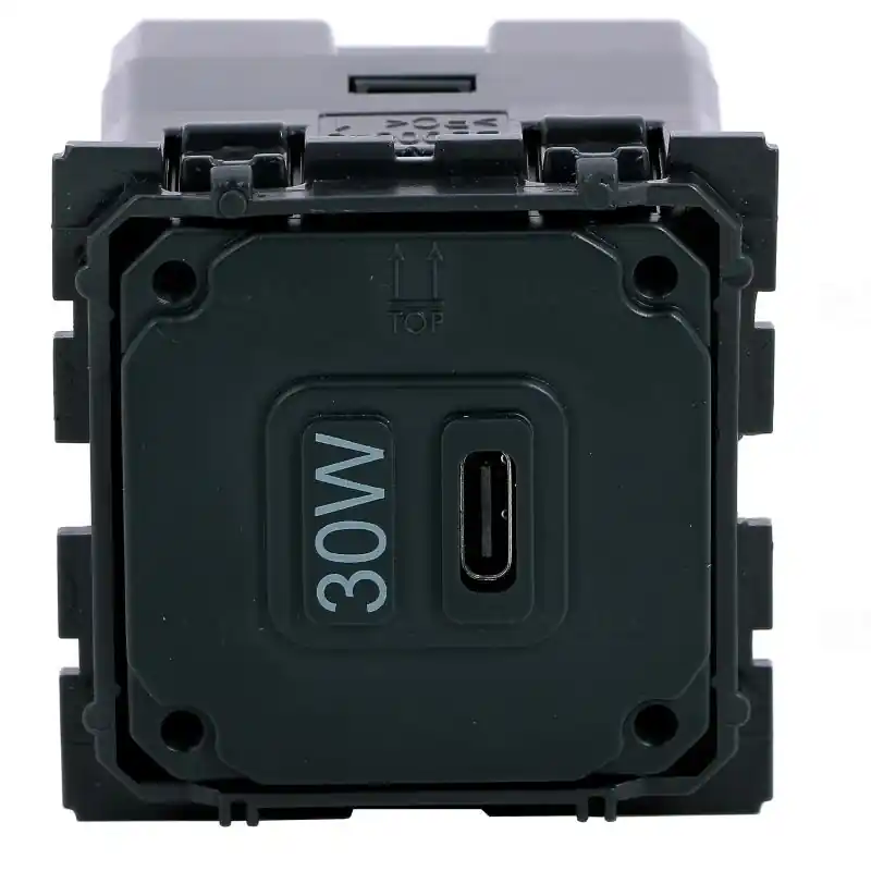 Legrand 067467 Céliane 1 x USB-C Power Delivery töltőaljzat mechanizmus - 3 A - 30 W, 2 modul Ingyenes szállítás