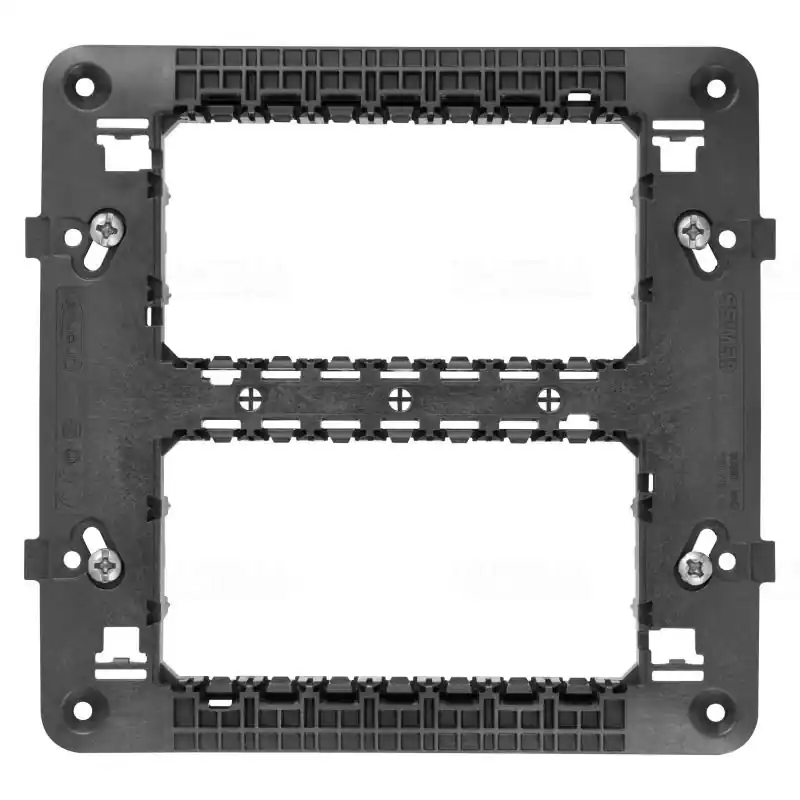 Pénzvisszafizetés Olasz szabvány szerinti szerelőkeret, 8 férőhely Chorus GW16808 Gewiss
