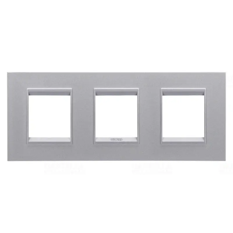 Olcsó Chorus LUX monokróm titánium 3-as vízszintes keret (2+2+2 modul) GW16226YT Gewiss