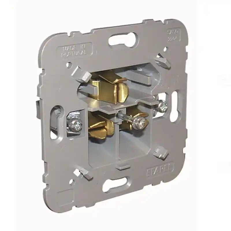 21143 Csatlakozóaljzat Szaúdi típus, Elko Ep Ingyenes szállítás