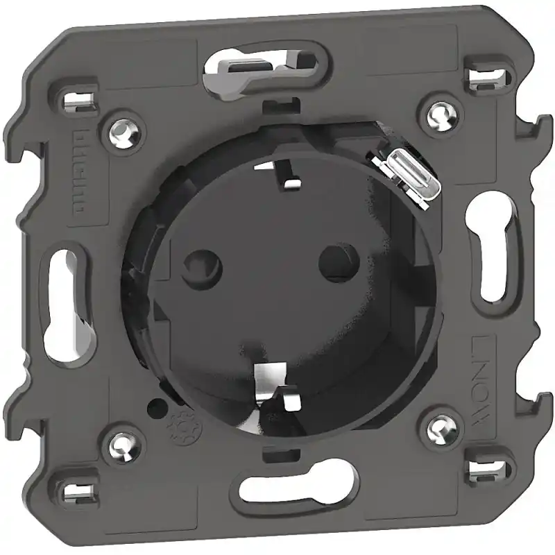 Ingyenes szállítás BTICINO LivingNow dugalj 2P+F +USB fekete KG4141USB