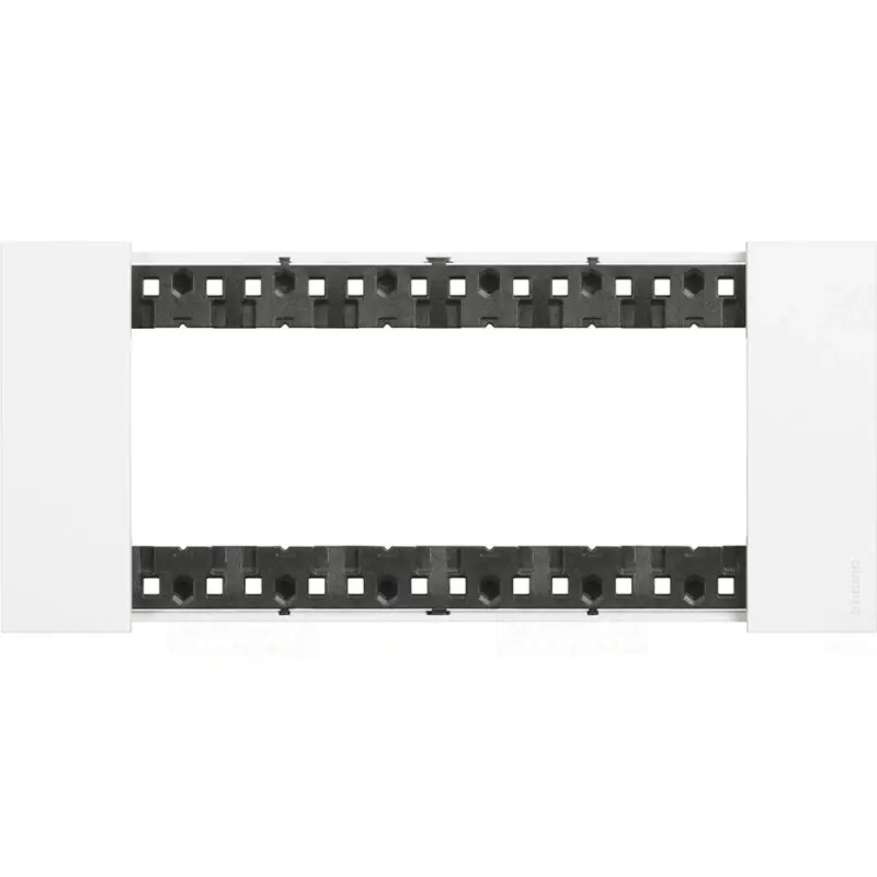 Vedd meg most BTICINO LivingNow keret fehér 6 modul KA4806KW