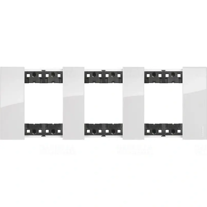 BTICINO Living Now keret 2+2+2MICE KA4802M3DW Autentikus