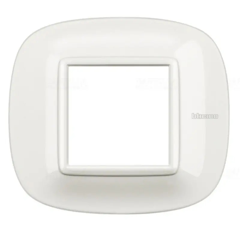 BTICINO Axolute takarókeret 2m fehér , ovális HB4802HD Eredeti