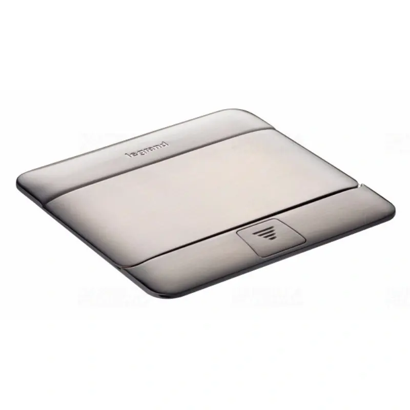 Legrand 054011 Pop-up felnyíló süllyesztett padlódoboz 4 modul, alumínium, üres Akció